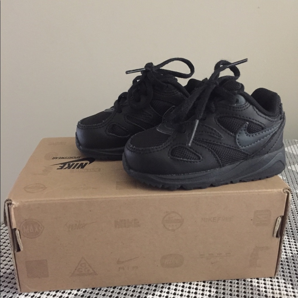 Nike Flash Runners